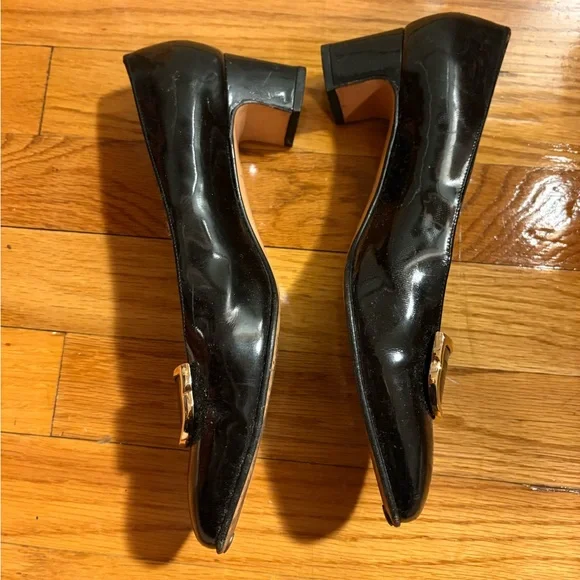 Vintage Ferragamo Pumps 6.5 B Black Gold Hardware Italy - Picture 7 of 10